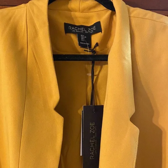 NWT✨ Rachel Zoe oversized yellow blazer - Picture 2 of 8